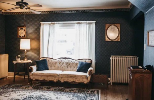 Bismarck House | Voted the Top short-term rental in BISMARCK!