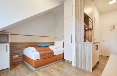 Neuenstein Hotel | VR-Serviced Apartments Obergeis