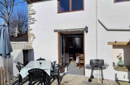 Neure House | Vrbo Property