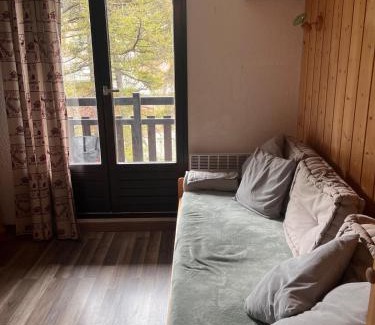 Risoul Apartment | Vue montagne, proche remontées mécaniques et commodités, Risoul