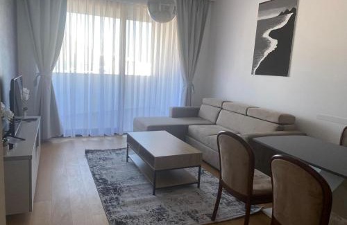 Becici Apartment | Vuelo Sobre Bečići