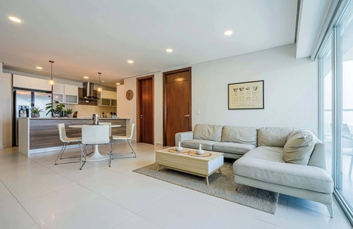 Costa del Este Apartment | w* | Divine 2BR w/Balcony in Costa del Este