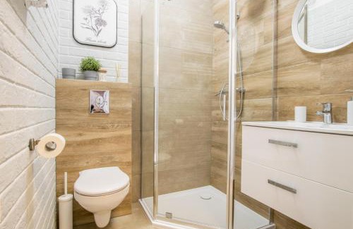 Koszalin Apartment | W&K Apartments - Moon Suite - Faktura VAT, Parking