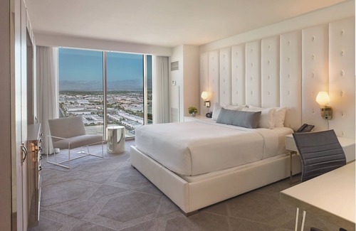 Las Vegas Strip Resort | W Las Vegas