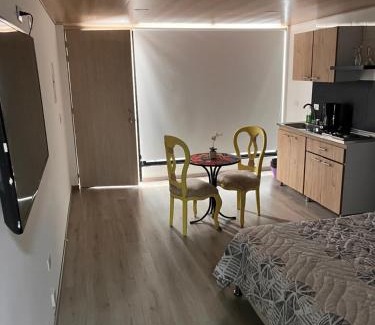 Barrios Unidos Apartment | W living 203