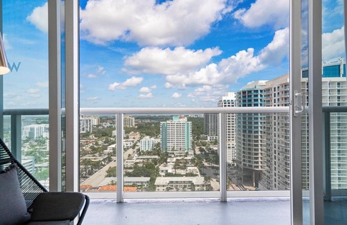 Central Beach Condo | W Residences 2 Bedroom Suite 2 Condo by RedAwning