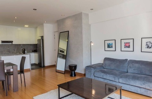 Barranco Apartment | w Stylish 2BR at Malecon in Barranco