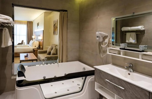 Abha Al Jadidah Hotel | W-Suites Al Souda