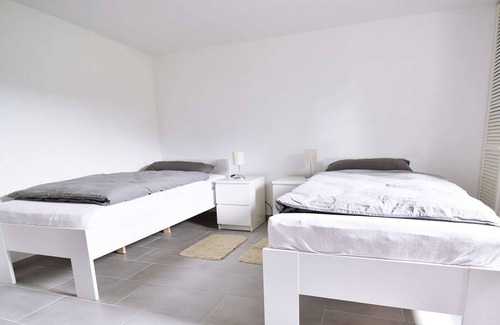 Rhein-Erft-Kreis District Apartment | W03 Souterrain Monteurwohnung in Wesseling