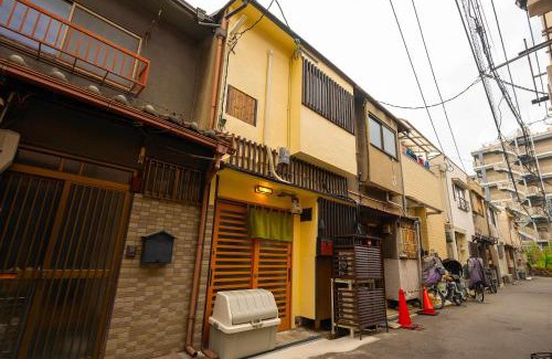 Nishinari Apartment | Wabisabihome official 米御 四季 15 minutes to Shinsaibashi, Kuromon Market and Namba