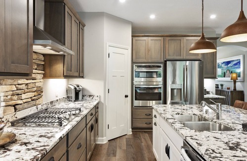 Waconia House | Waconia Home with Outdoor Hot Tub