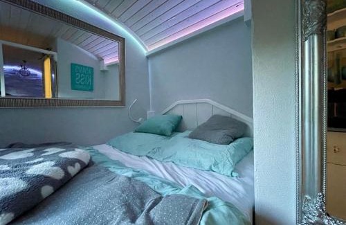 Grossmaischeid Ski Chalet | Wagenburg