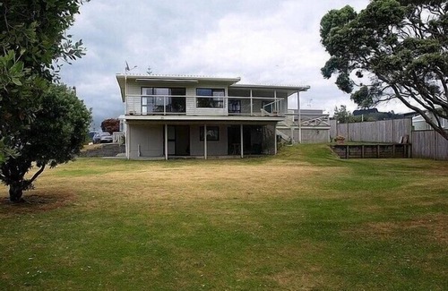 Waihi Beach Cottage | Waihi Beach Break - Waihi Beach Bach