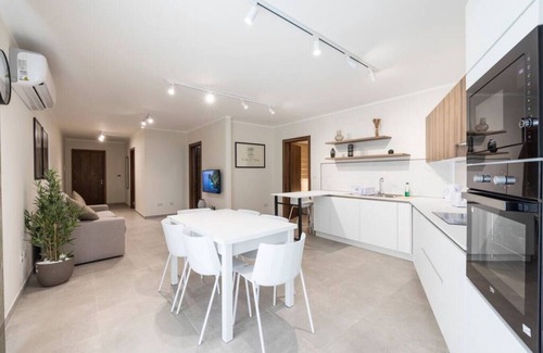 Ta' Xbiex Apartment | Wait n' Sea 2 bedroom apartment in ta xbiex