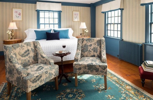 Kennebunk Bed & Breakfast | Waldo Emerson Inn