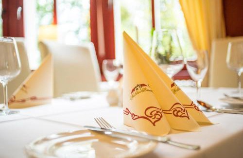 Nebra Hotel | Waldschlösschen Wangen