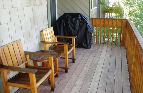 Ketchum Condo | Walk 2 Baldy/River, Pool,Hot Tub, Bikes, Private Ski Locker at Mtn, Grt reviews