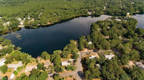 South Yarmouth House | Walk 3 Mins to Private Assoc Beach