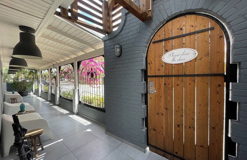 Oranjestad Apartment | WALK IN 3 MIN TO THE BEACH FROM LAGOON STUDIO # 3