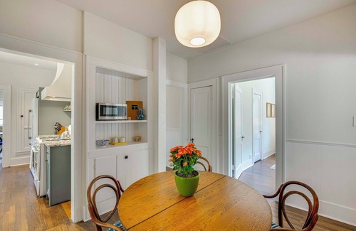 Tyler House | Walk to Bergfeld Park: 1928 Azalea District Home