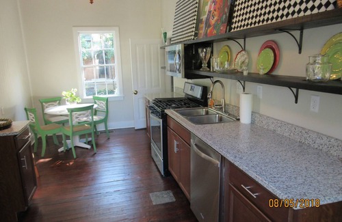 Central Business District House | Walk to everything Downtown