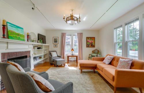 Newburgh House | Walk to Hudson River Waterfront Newburgh Home