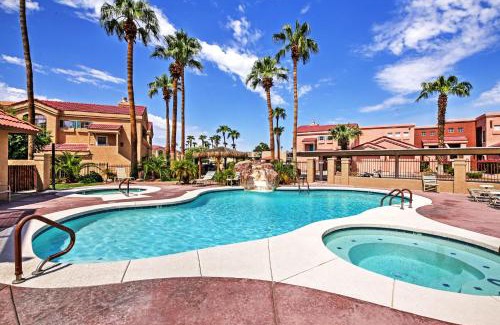 Lake Havasu City Apartment | Walk to Lake Havasu Beaches Condo with Pool Access!