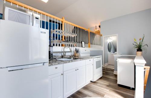 Hiram Apartment | Walk to Lake Hiram Hideaway with Shared Gazebo!