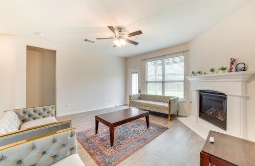 Forney House | Walk to Lake Ray Hubbard Spacious Family Home!