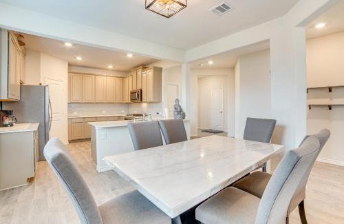 Forney House | Walk to Lake Ray Hubbard Spacious Family Home!