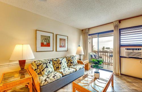 Nawiliwili Apartment | Walk to Nawiliwili Harbor Condo with Saltwater Pool