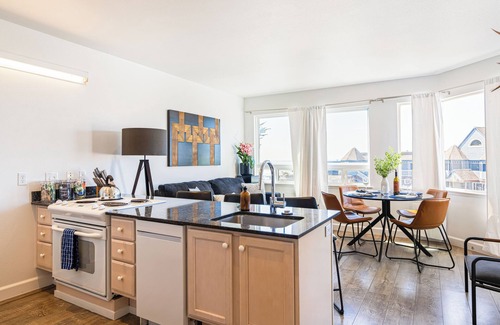 Cayucos House | Walk to Pier + Beach | Stylish 2BR w/Ocean View | Shared Bar, Firepit, Lounge