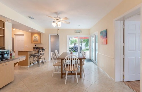 Santa Barbara Estates House | Walk To The Beach In Our Home W/Spa & Billiards!