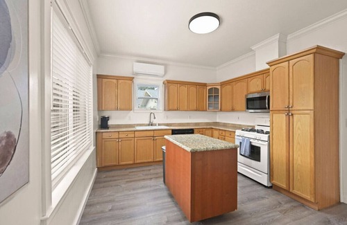 Concord House | Walk to Todos Santos | Historic Downtown Delight