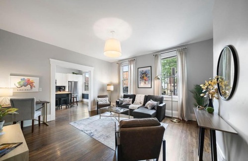 Over-the-Rhine Apartment | Walkable 2BR near Findlay Market Downtown UC