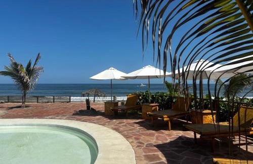 Canoas Hotel | Waltako Beach Culture
