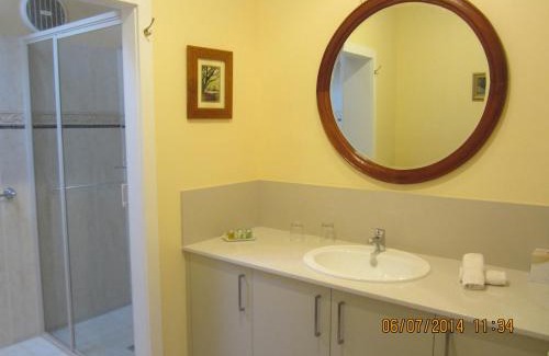 Huonville Bed & Breakfast | Walton House