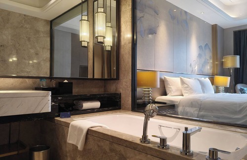 Chengzhong District Hotel | Wanda Realm Liuzhou