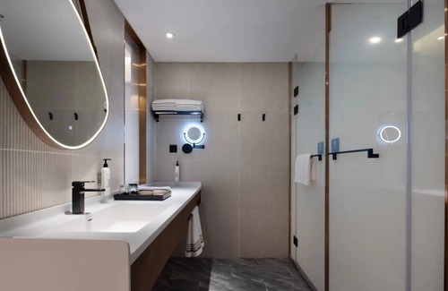 Longzihu Qu Hotel | Wanda Yue Hotel Bengbu South Station