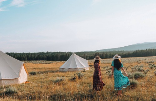 Island Park RV Rental | Wander Camp Yellowstone Island Park
