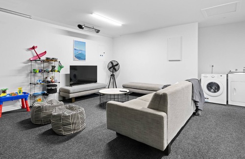 Lower Shotover House | Wanderlust - Queenstown Holiday Home