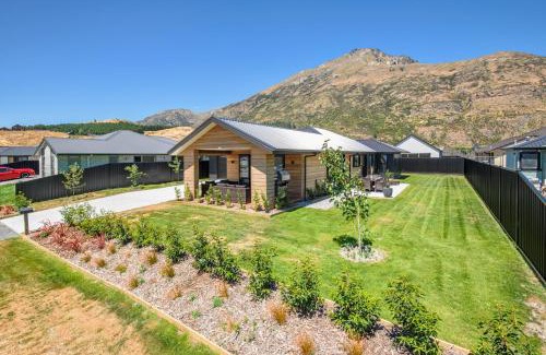Lower Shotover House | Wanderlust - Queenstown Holiday Home