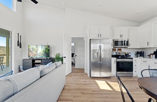 Huntsville Cabin | War Eagle Creek Retreat- Cabin on the Creek- Private but close to everything