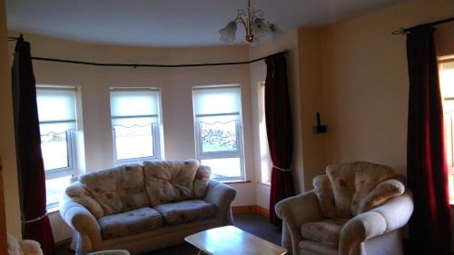 Ballinrobe House | Warm and welcoming family home