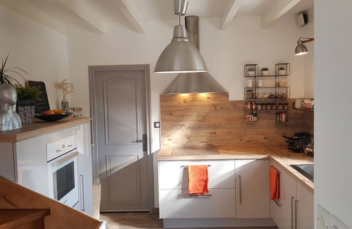 Apprieu House | Warm, atypical and quiet house 4 km from Lake Charavines / Paladru