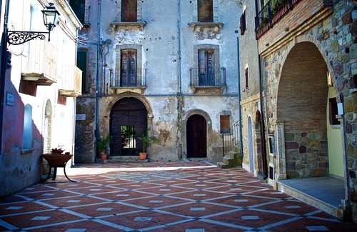 Selva di Altino House | Warm hospitality and history at Palazzo Pulieri