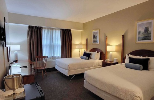 Ashland Hotel | Warren Conference Center and Inn