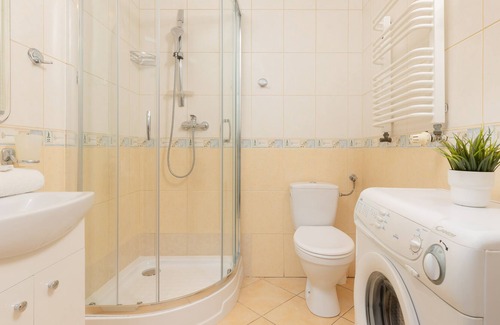 Ursynow Apartment | Warsaw Ursynow Studio by Renters