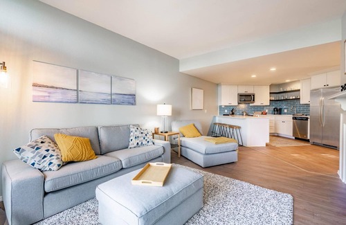 Birch Bay Condo | Water Front, indoor pool, sunsets, soaking hot tub, central location, JL111