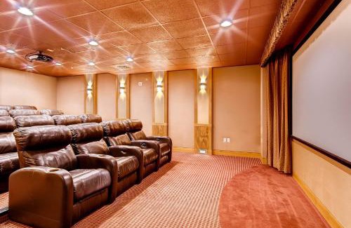 Peak 9 Apartment | Water House on Main Street